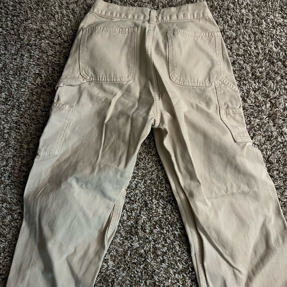 Brandy Melville Jeans Khaki color - Picture 2 of 3